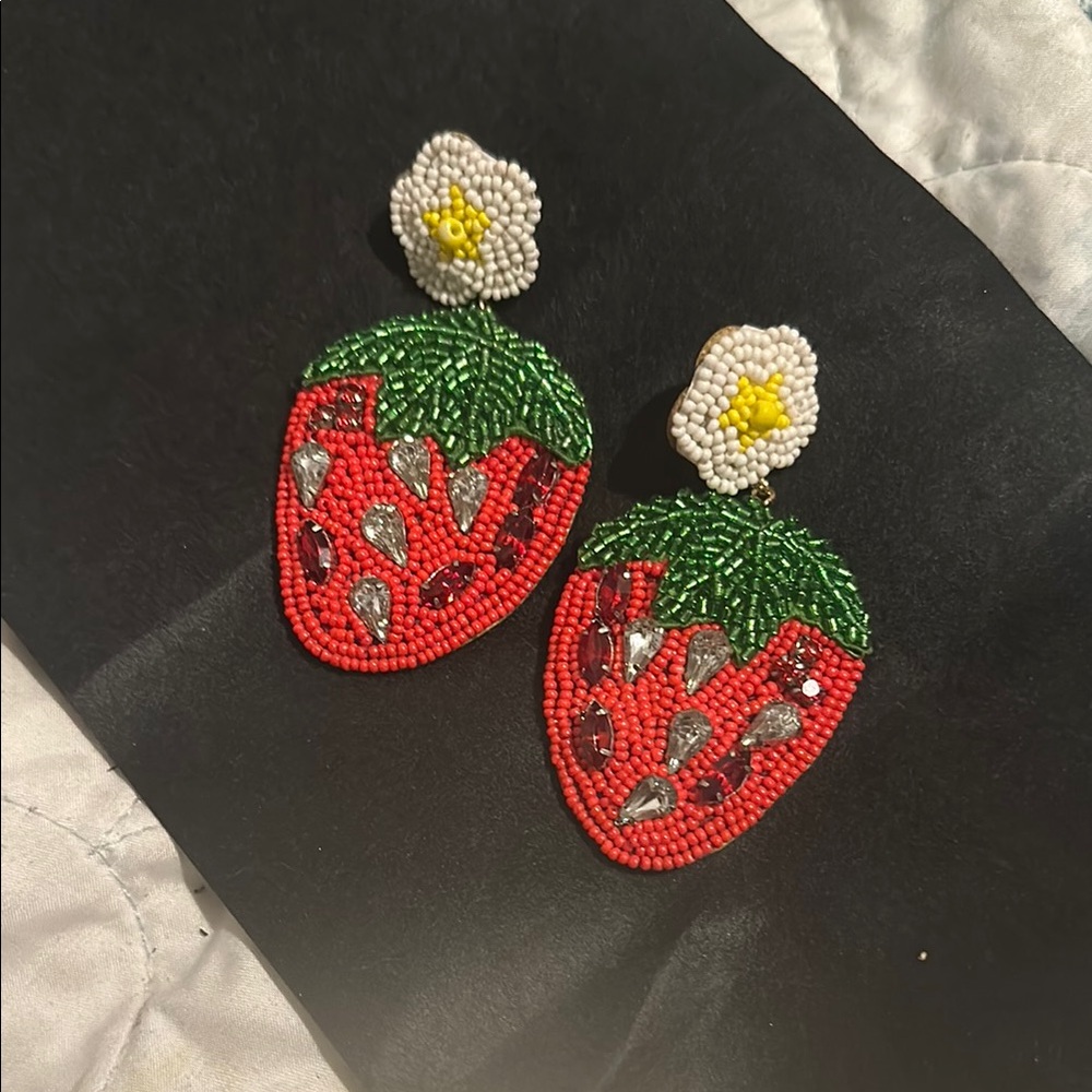 Charming Beaded Strawberry Earrings with Floral Detail